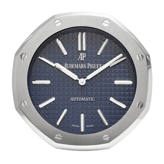 ساعة الحائط الفاخرة Audemars Piguet Royal Oak - الأناقة السويسرية الخالدة