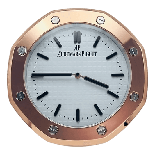 ساعة الحائط الفاخرة Audemars Piguet Royal Oak - الأناقة السويسرية الخالدة