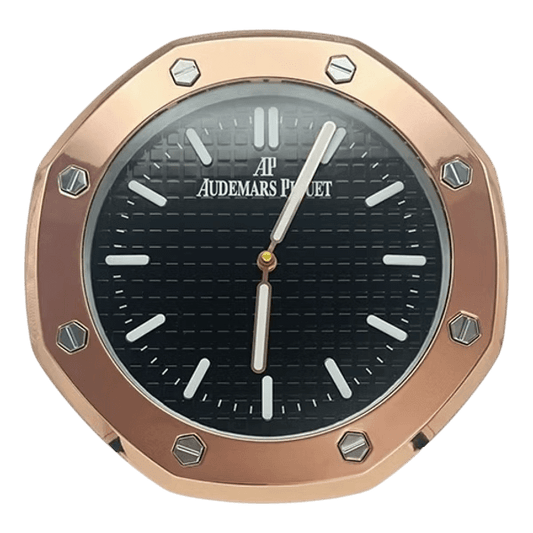 ساعة الحائط الفاخرة Audemars Piguet Royal Oak - الأناقة السويسرية الخالدة
