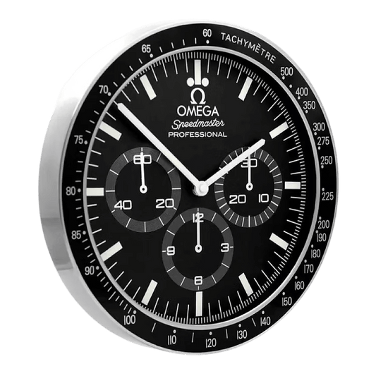 Omega Speedmaster Luksusowy zegar ścienny - elegancja i ponadczasowa precyzja