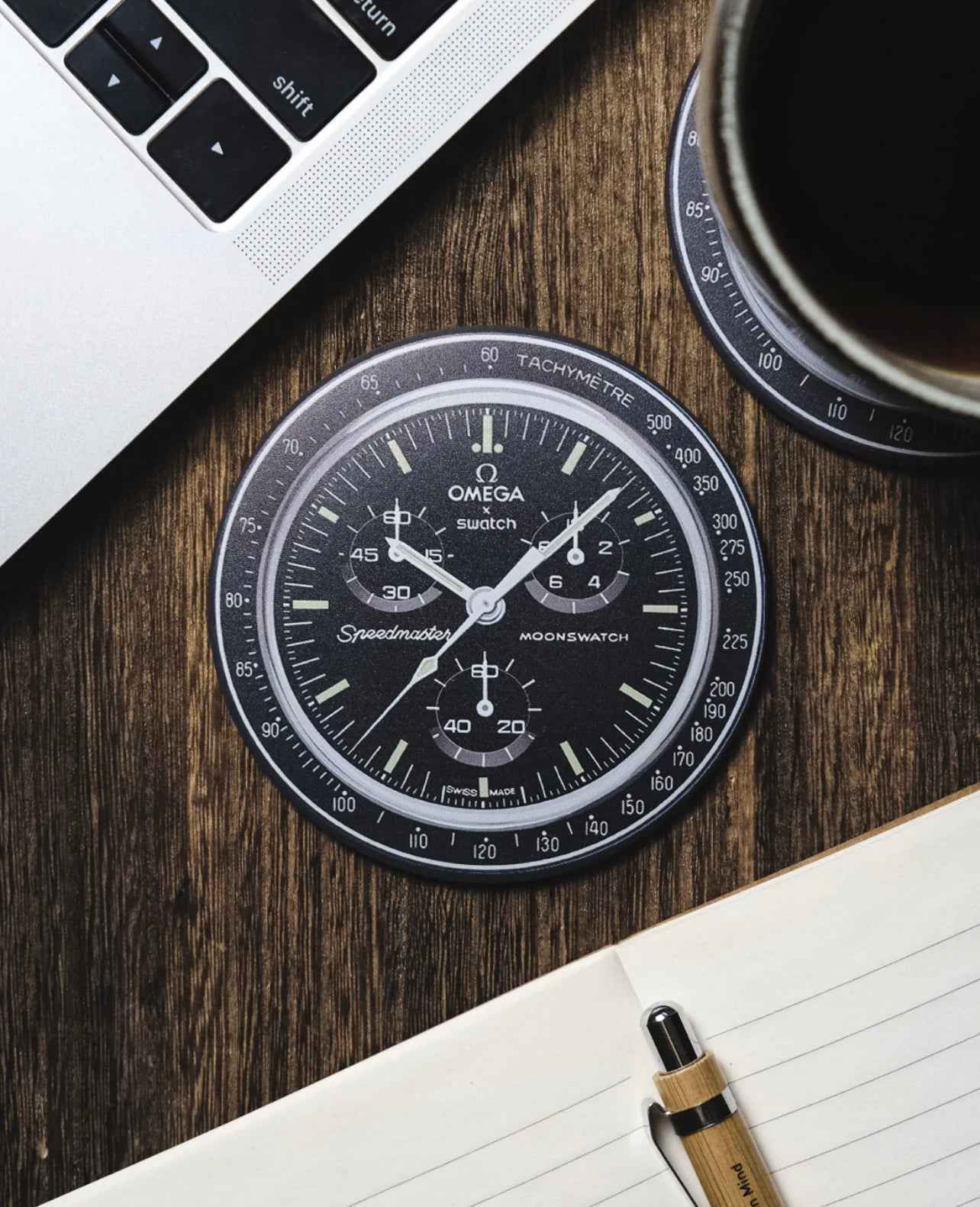 Sous-verres en Silicone "Mission to Moon" pour Amateurs de Montres - Passeport Cases