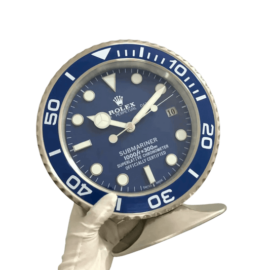 Horloge de Table de Luxe Inspirée de la Rolex Submariner - Passeport Cases