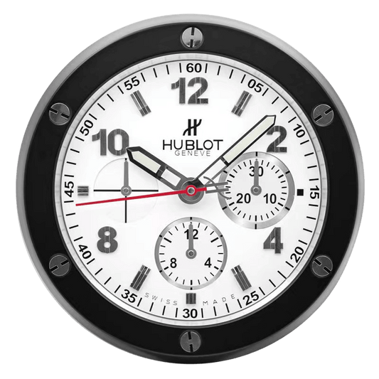 ساعة الحائط الفاخرة Hublot - تصميم معاصر ودقة استثنائية