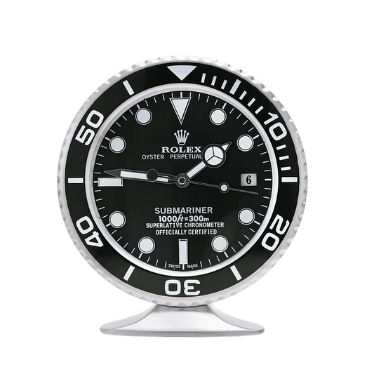 Submariner: L'Aristocratie Horlogère en Décor Intérieur avec Rolex et Hublot