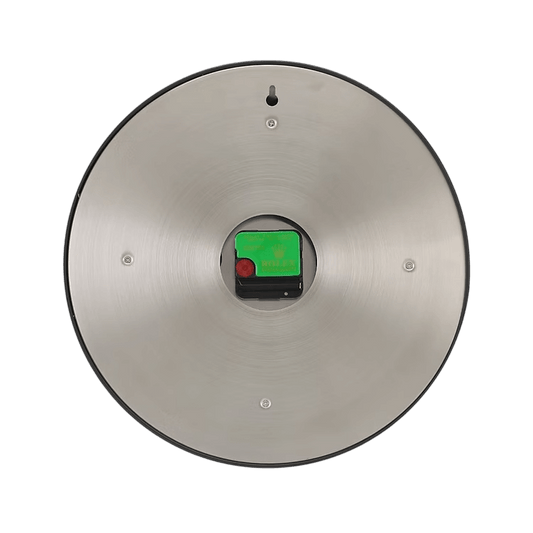 Luxury wall clock inspired by Daytona - Elegance and precision