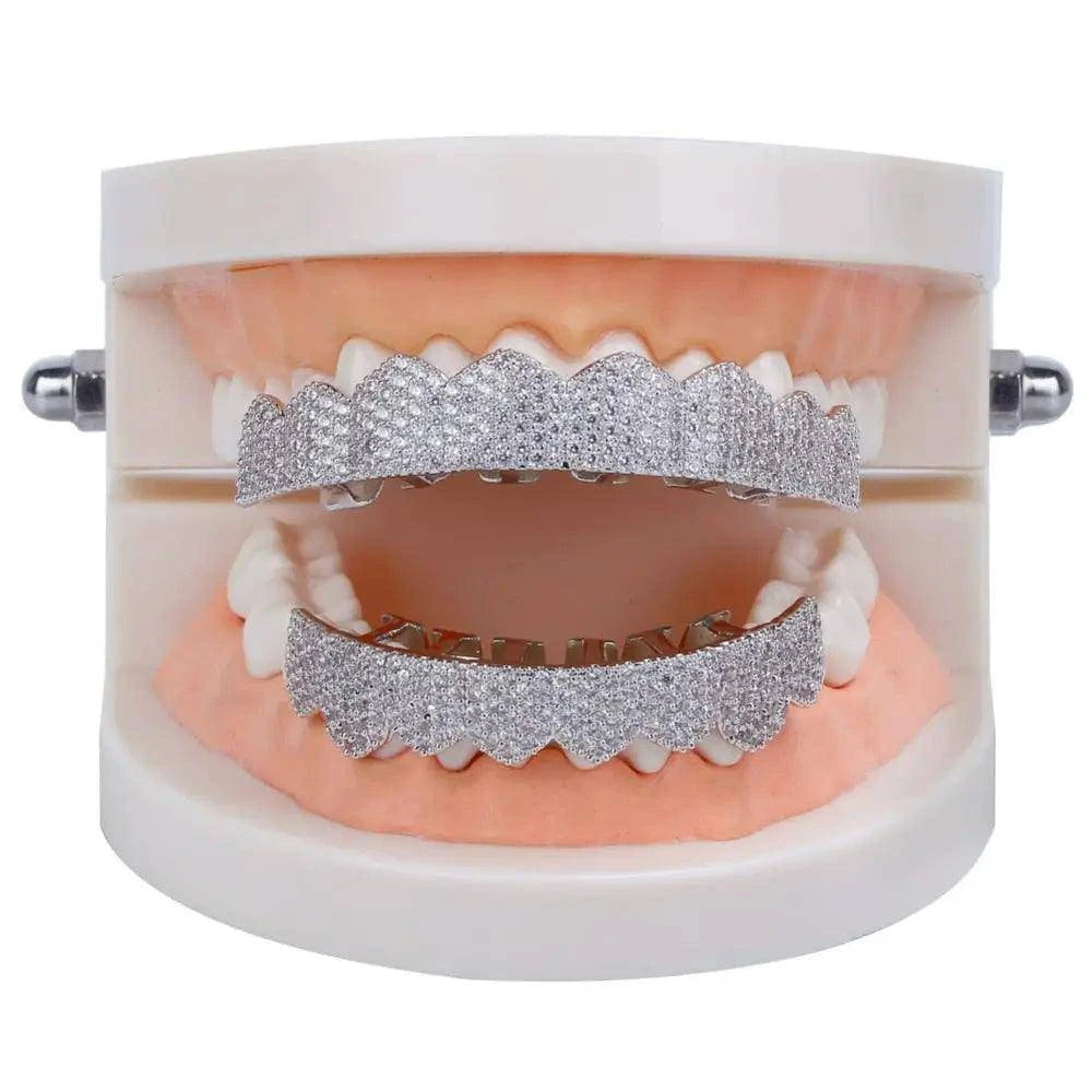 8/8 Premium Iced Out Grillz Ensemble - Passeport Cases