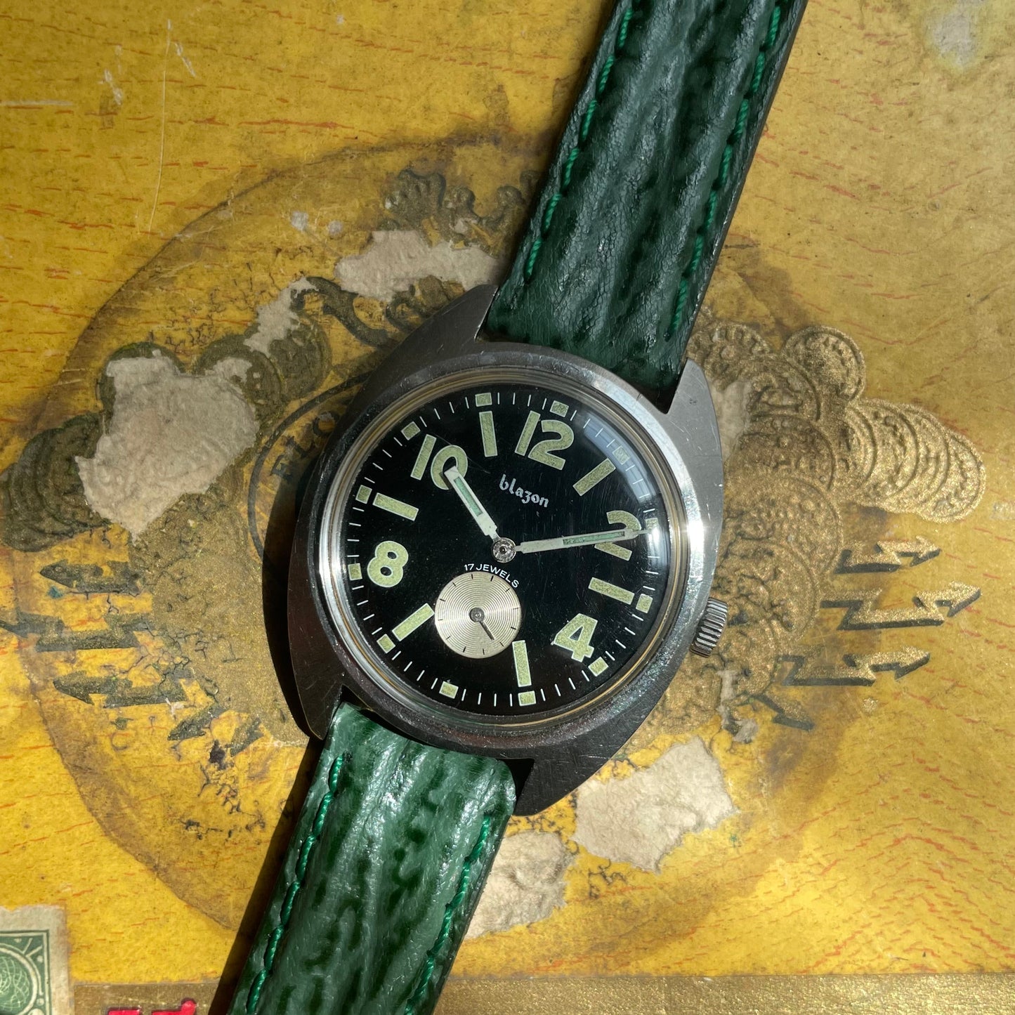 Vintage Blaz Skin Diver's 1960 Χάλυβα ρολόι - Λάκα μαύρος επιλογέας, πράσινο δερμάτινο βραχιόλι