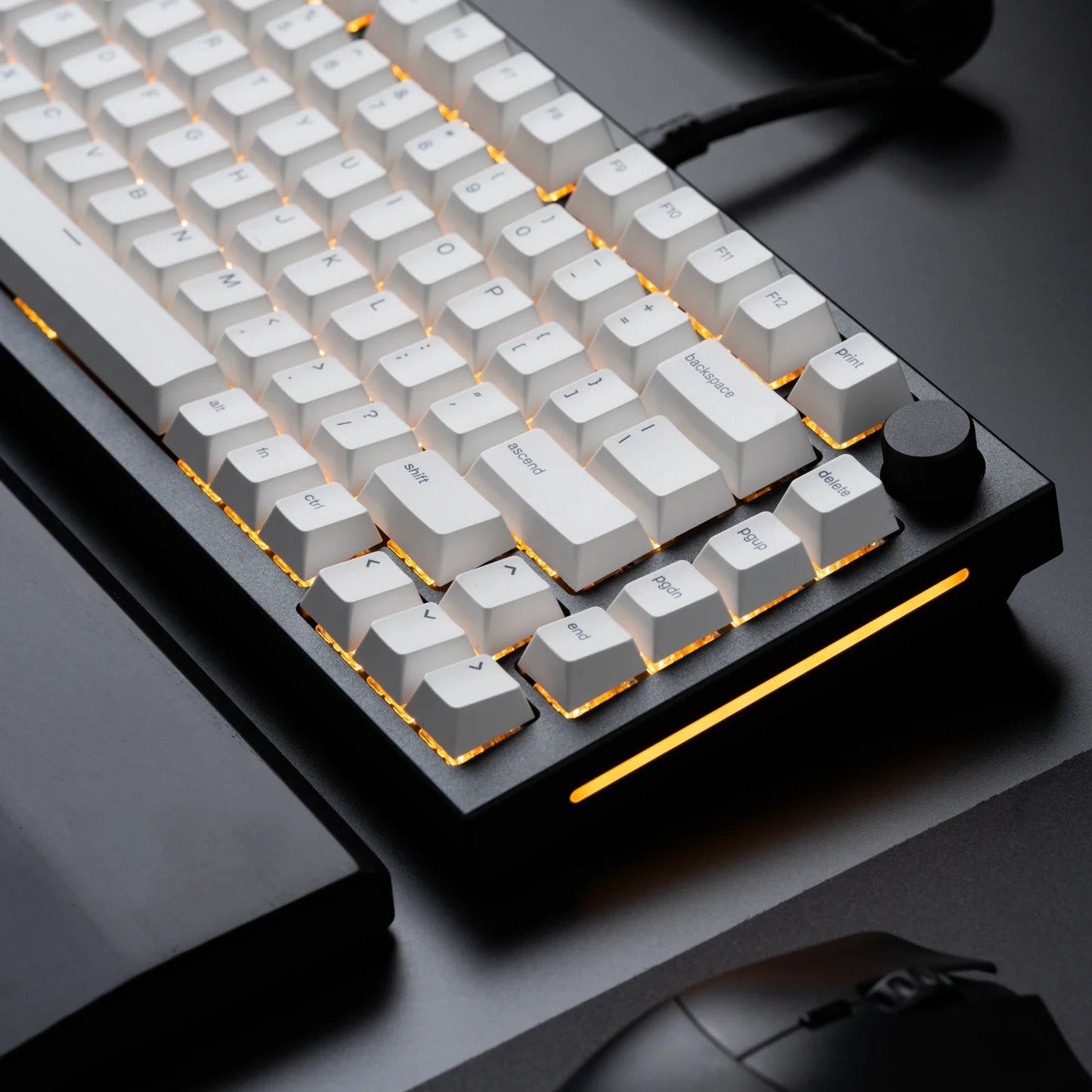 GMMK Pro mechanical keyboard 75% pre -assembled