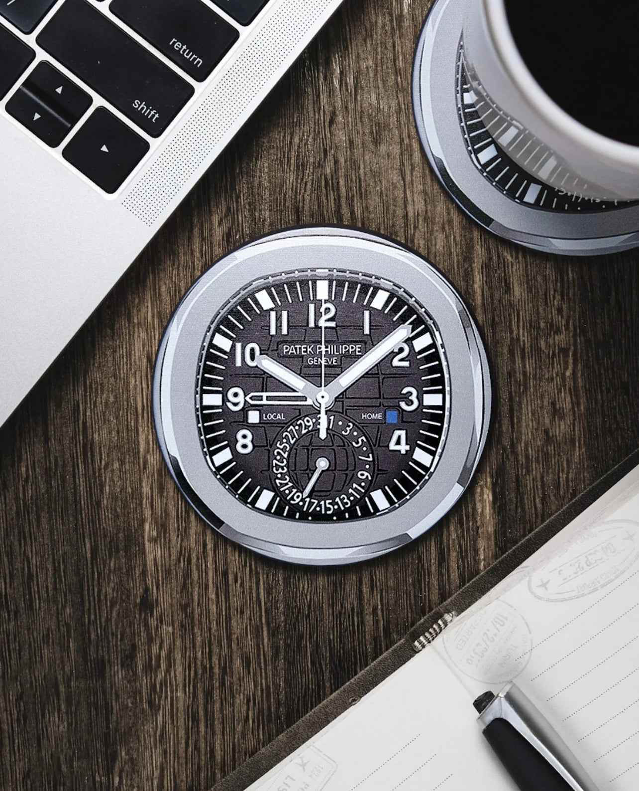 Sous-verres en Silicone Résistants pour Amateurs de Montres - PP Aquanaut Travel Time - Passeport Cases