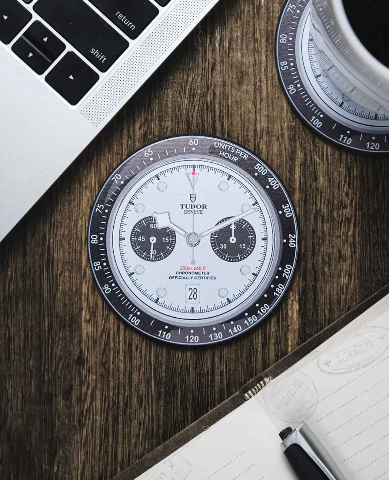 Sous-verres en Silicone pour Passionnés de Montres - Blanc Tudor BB Chrono - Passeport Cases