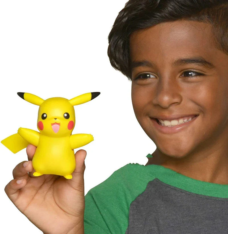 Figurines Parlantes Pikachu et Glumanda - Magie Pokémon chez Vous