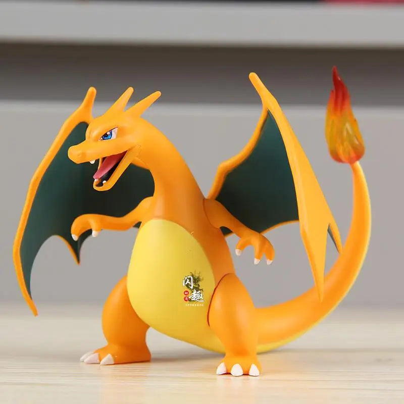 Figurines Édition Limitée Glurak et Arkani Pokémon