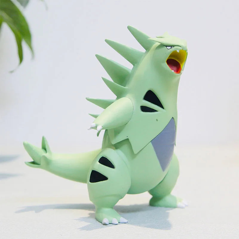 Figurine 10 cm Despotar Tyranitar Pokémon Puissant et Imposant