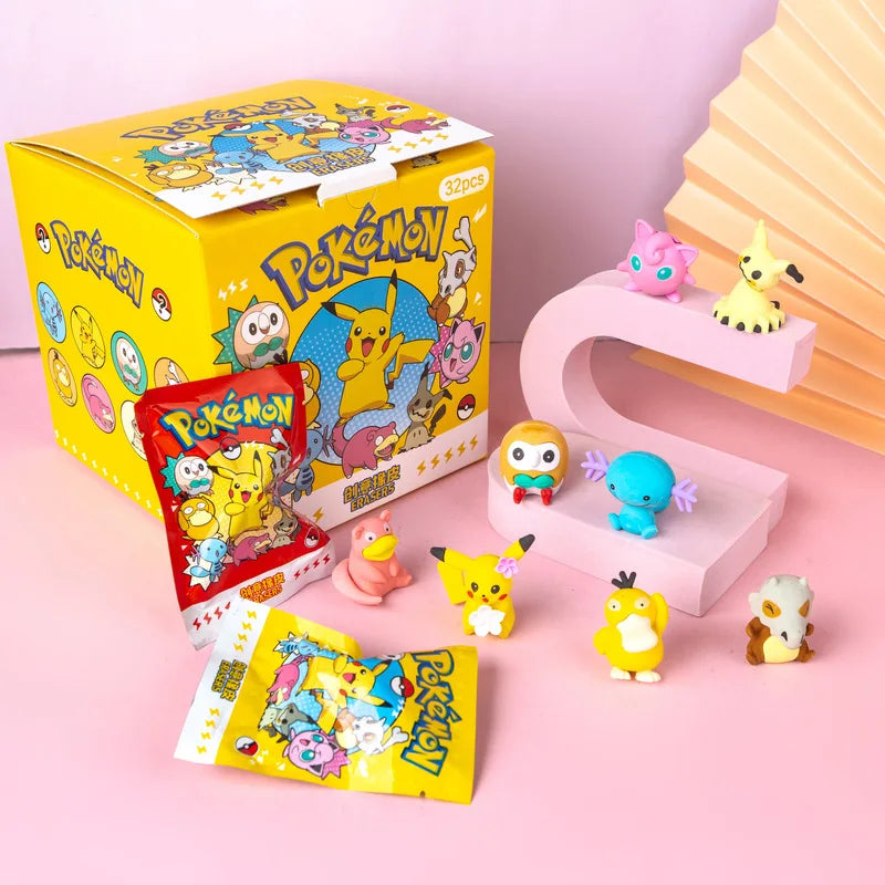 Coffret Cadeau Pokémon avec 32 Surprises Figurines