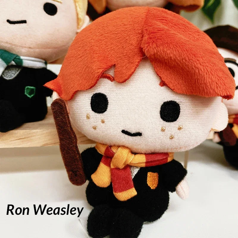 Peluche Harry Potter 20 cm - Compagnon Magique Doux et Câlin