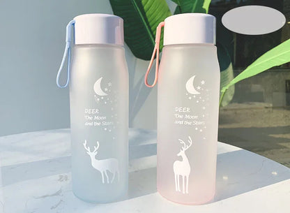 Gourde Élégante en Plastique Transparent 600 Ml avec Illustrations de Cerf