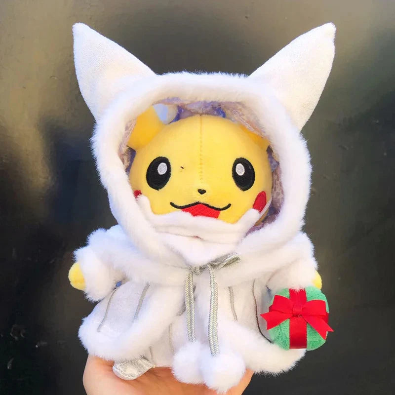 Peluches de Noël Pikachu et Glumanda en édition limitée