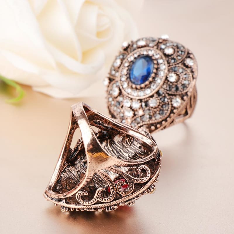 Bague Vintage en Cristal Bleu Éclatant