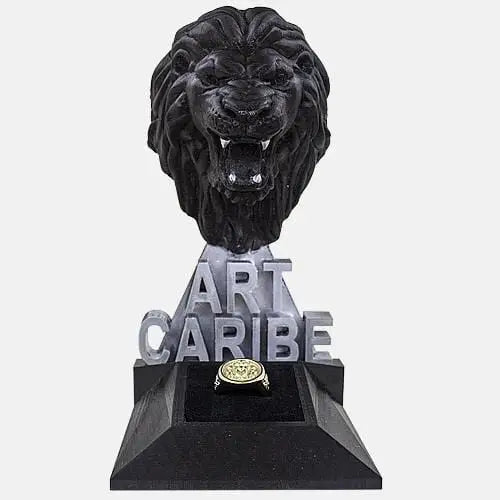 Chevalière lion noire et dorée By Art Caribe - Passeport Cases