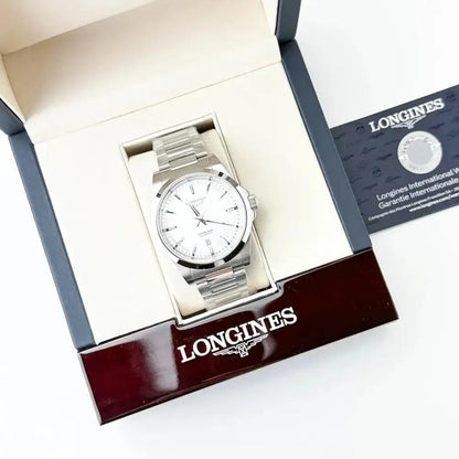 Conquest Automatic 41 Mm Silver Dial - Passeport Cases