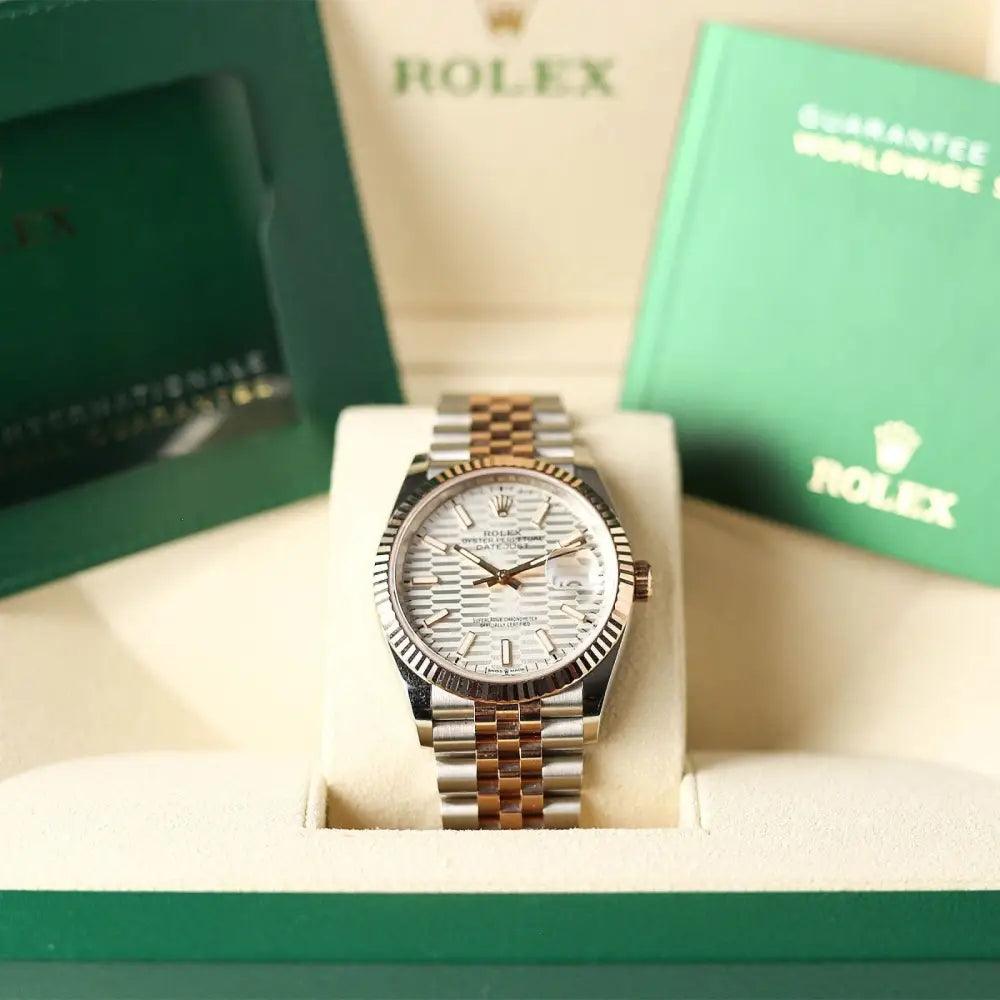 Datejust Rosegold Riffelmuster 36 - Passeport Cases