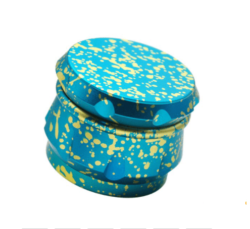 grinder tacheté bleu cyan et jaune