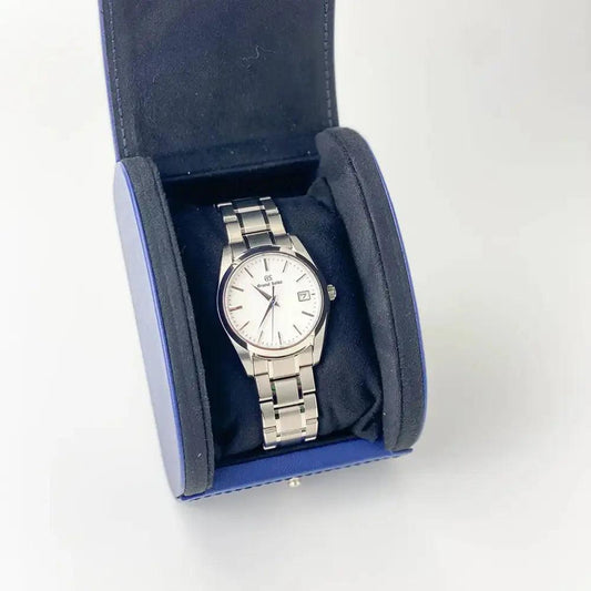 Heritage Collection 37mm White Dial - Passeport Cases