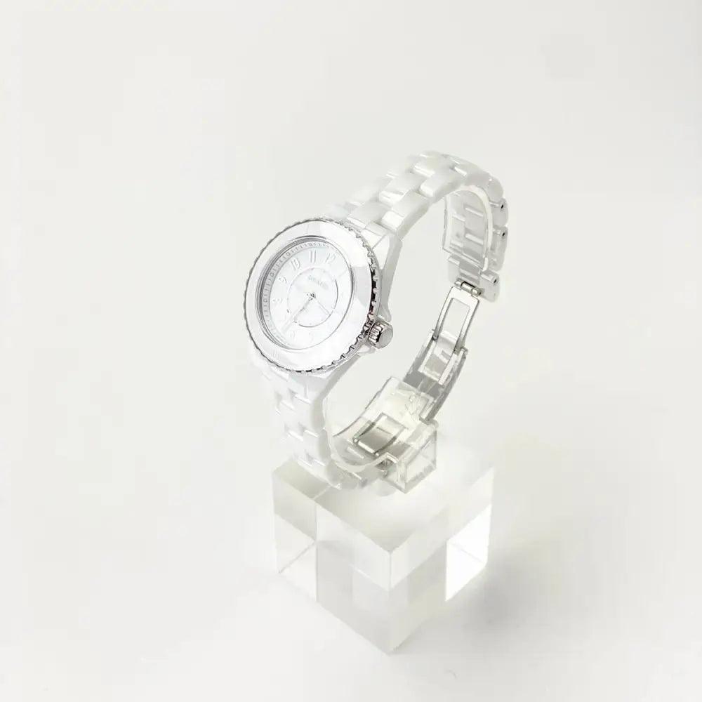 J12 33mm White Dial - Passeport Cases