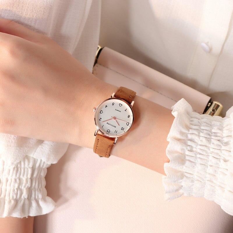 Montre femme cuir vintage