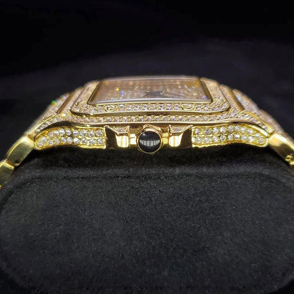 Montre King Square Fully iced out plaquée or - Passeport Cases