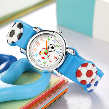 Montre Vintage Enfant - L'accessoire ludique aux motifs de ballons de foot