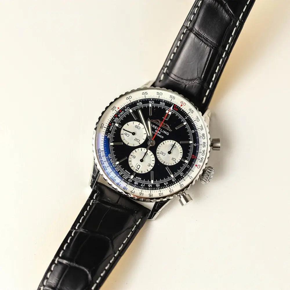 Navitimer B01 Chronograph 46 Schwarz - Passeport Cases