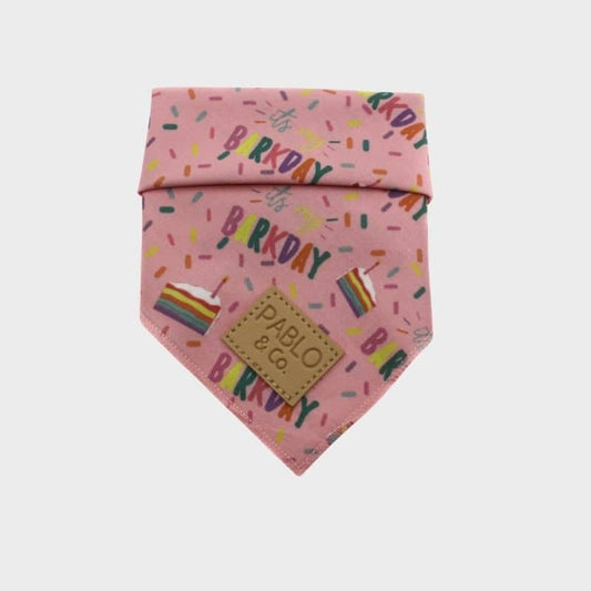 Bandana Anniversaire Rose en Coton pour Chien - Pablo & Co - Passeport Cases