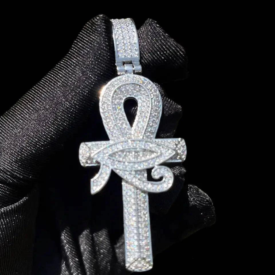 Pendentif Ankh avec oeil d'horus - Passeport Cases