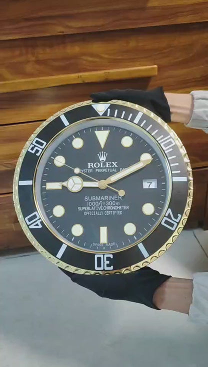 Horloge Murale Rolex Submariner Noire & Dorée – Plongée dans l’Excellence ⚓🖤✨