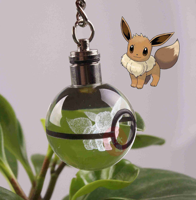 Colgante Pokebola Lumineux avec Motifs Pokémon