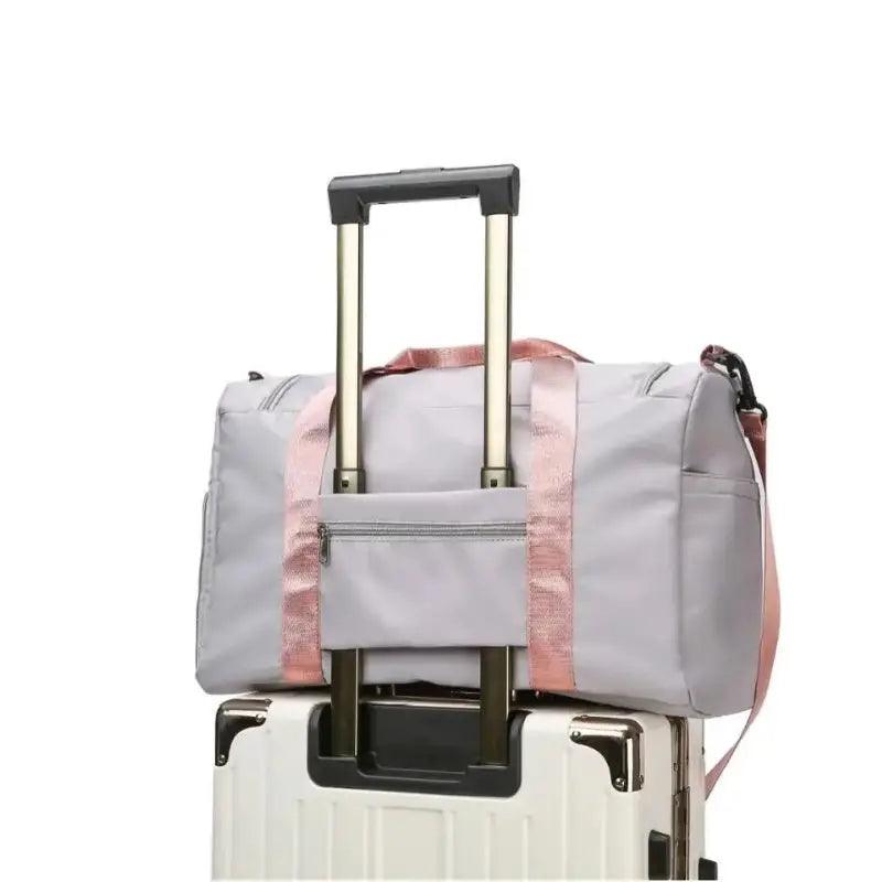 Sac de Voyage Femme avec Rangement Chaussures - Passeport Cases