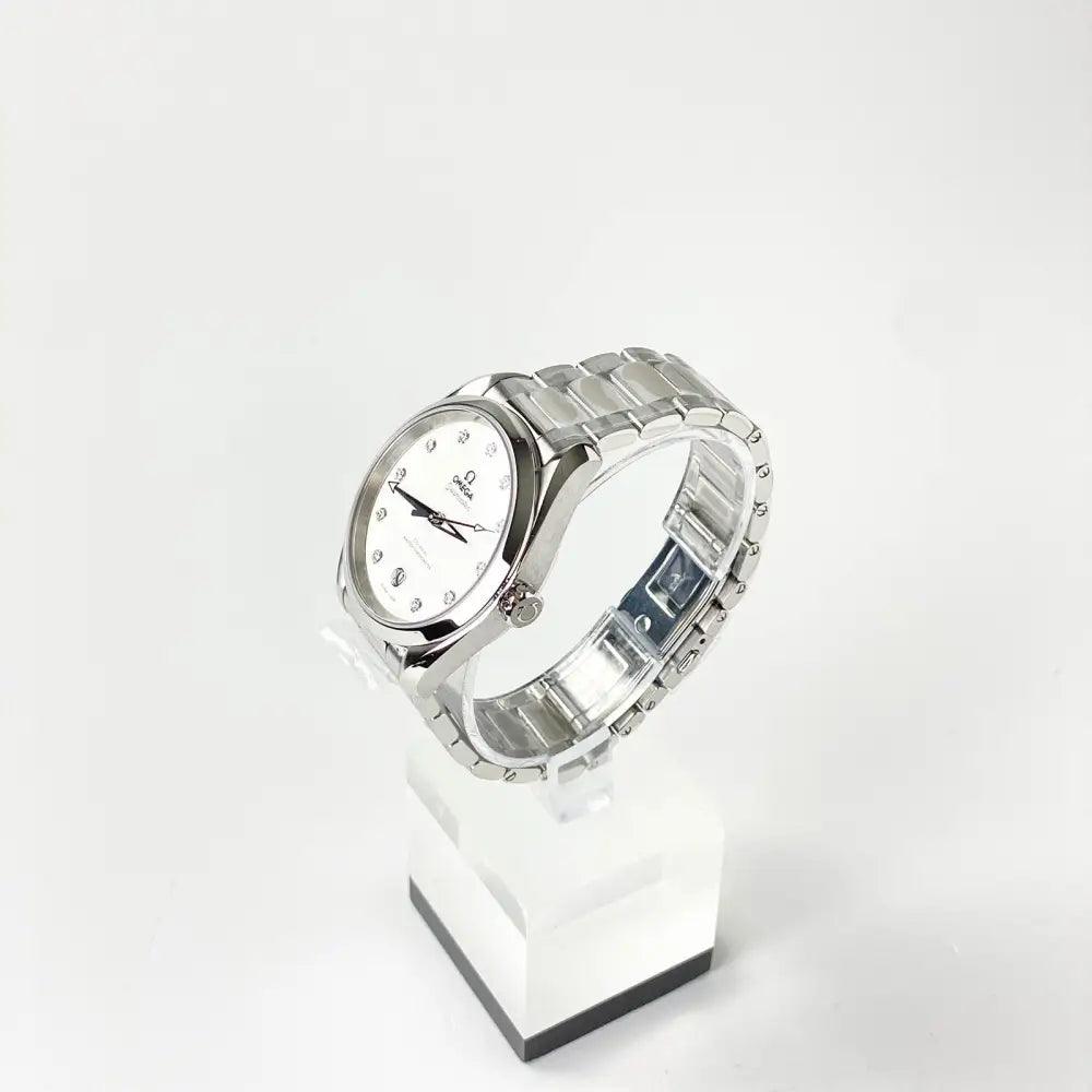 Seamaster Aqua Terra CO‑AXIAL MASTER CHRONOMETER 38 MM Silver Dial - Passeport Cases