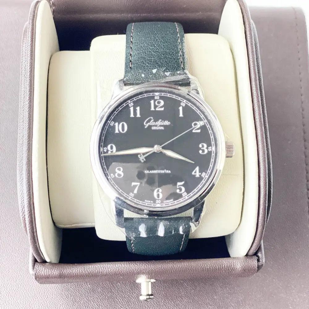 Senator Excellence Schwarz 40mm - Passeport Cases