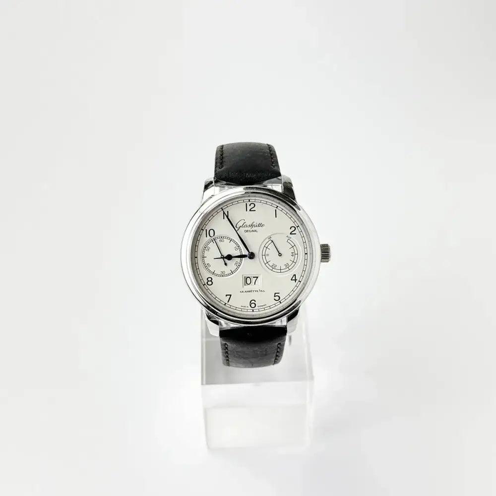 Senator Observer 44mm White Dial - Passeport Cases