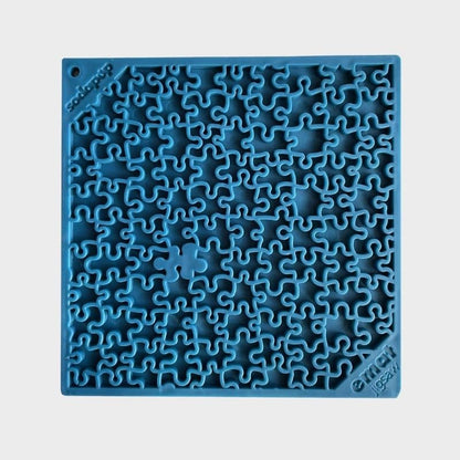 Tapis de Léchage Puzzle Bleu pour Chiens et Chats - Anti-Stress et Sans BPA - Passeport Cases