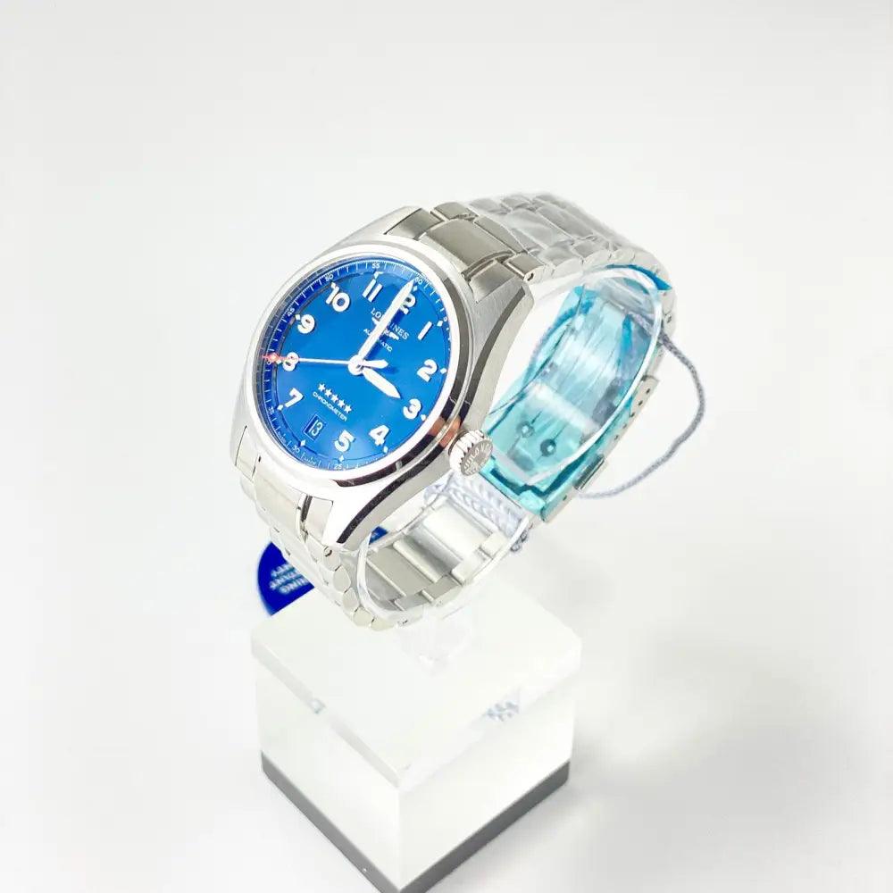 Spirit 37mm Blau Dial Automatic - Passeport Cases