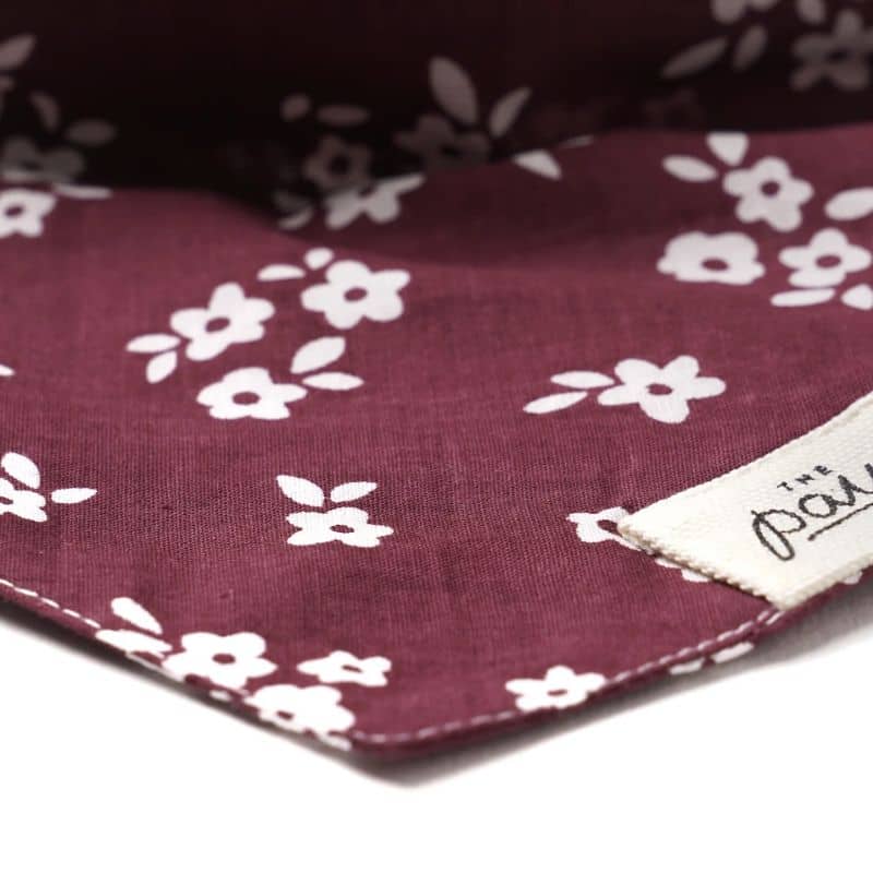 Bandana for dogs - Bordeaux flowers "Chatham"