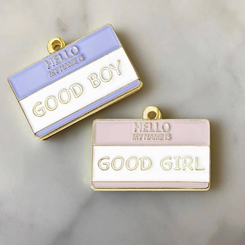 Personalized dog medal - "good boy" in gold plated brass