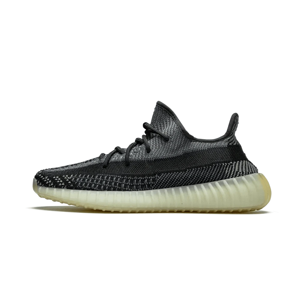 Yeezy Boost 350 V2 Carbon - Passeport Cases