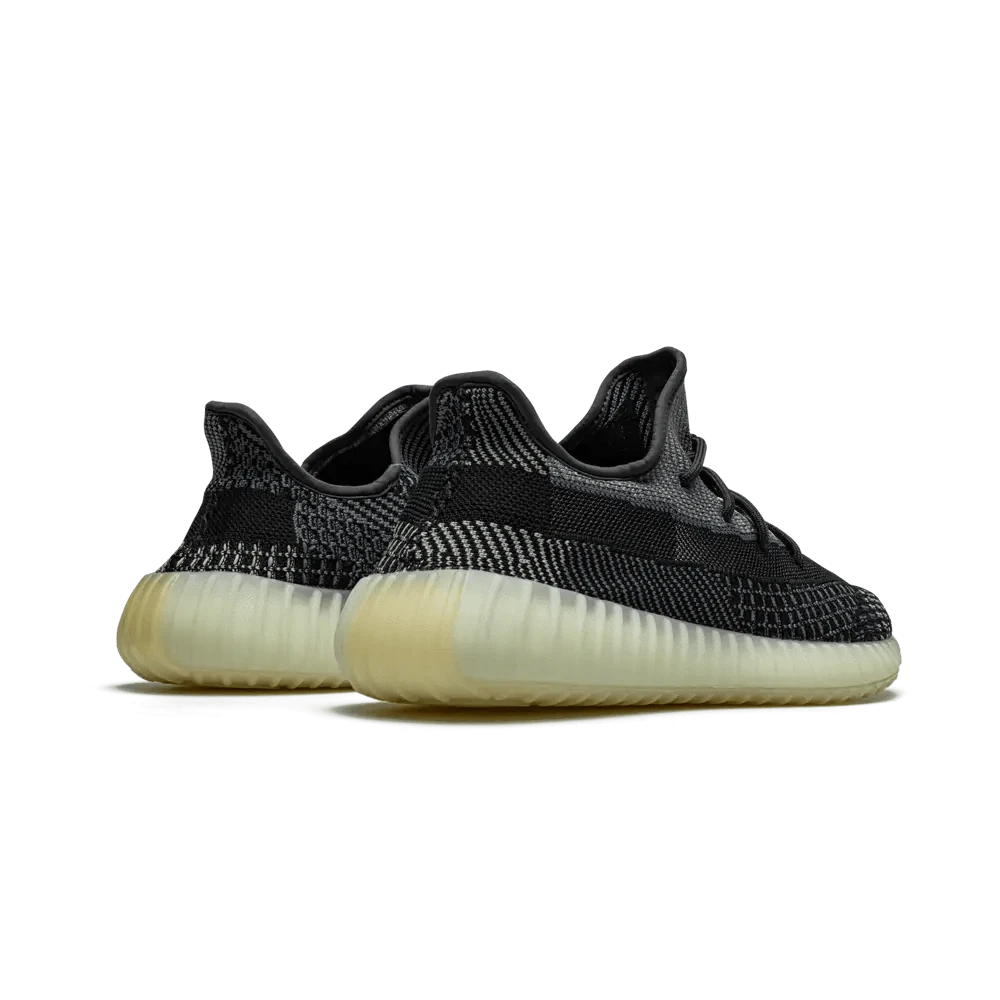 Yeezy Boost 350 V2 Carbon - Passeport Cases