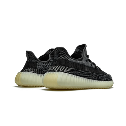 Yeezy Boost 350 V2 Carbon - Passeport Cases