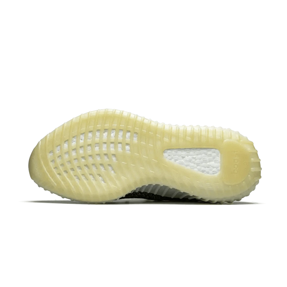 Yeezy Boost 350 V2 Carbon - Passeport Cases