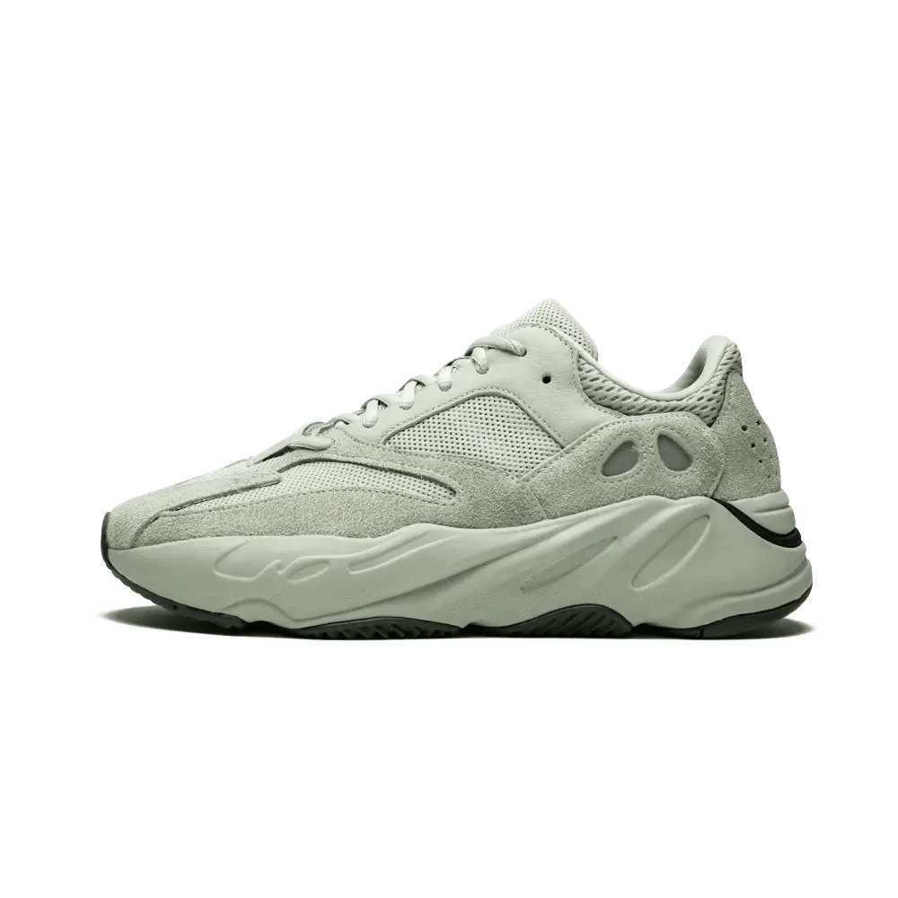 Yeezy Boost 700 Salt - Passeport Cases