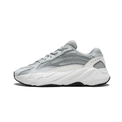 Yeezy Boost 700 V2 Static (2018/2022) - Passeport Cases